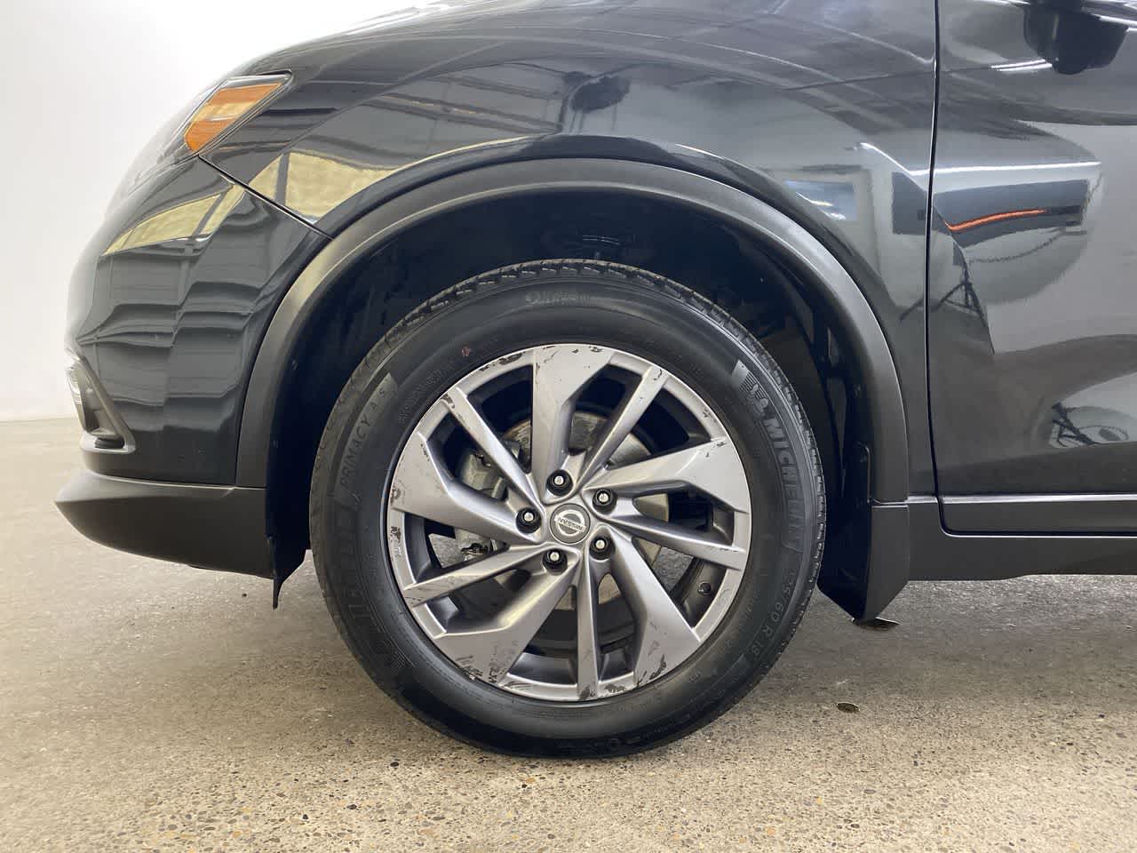 Thumbnail: 2016 Nissan Rogue - 12