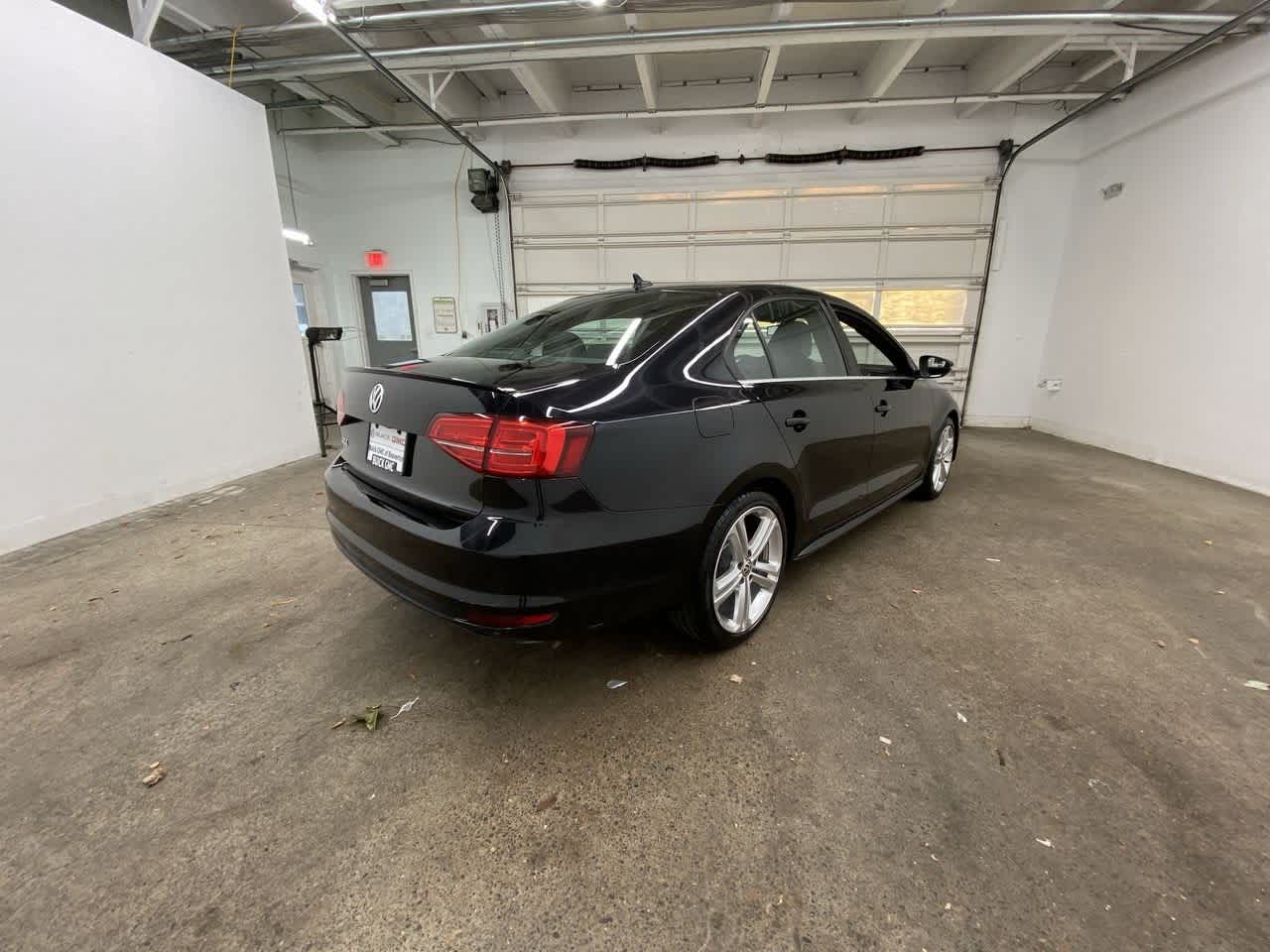 Thumbnail: 2015 Volkswagen Jetta - 6
