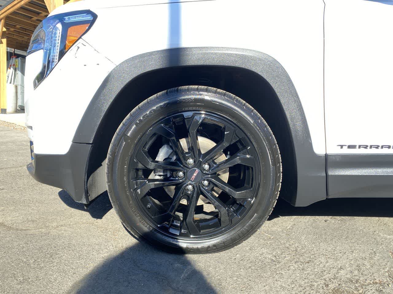 Thumbnail: 2022 GMC Terrain - 11
