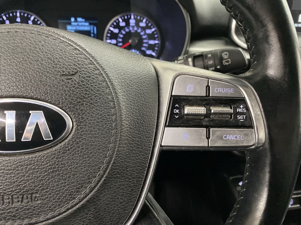 Thumbnail: 2020 Kia Telluride - 22