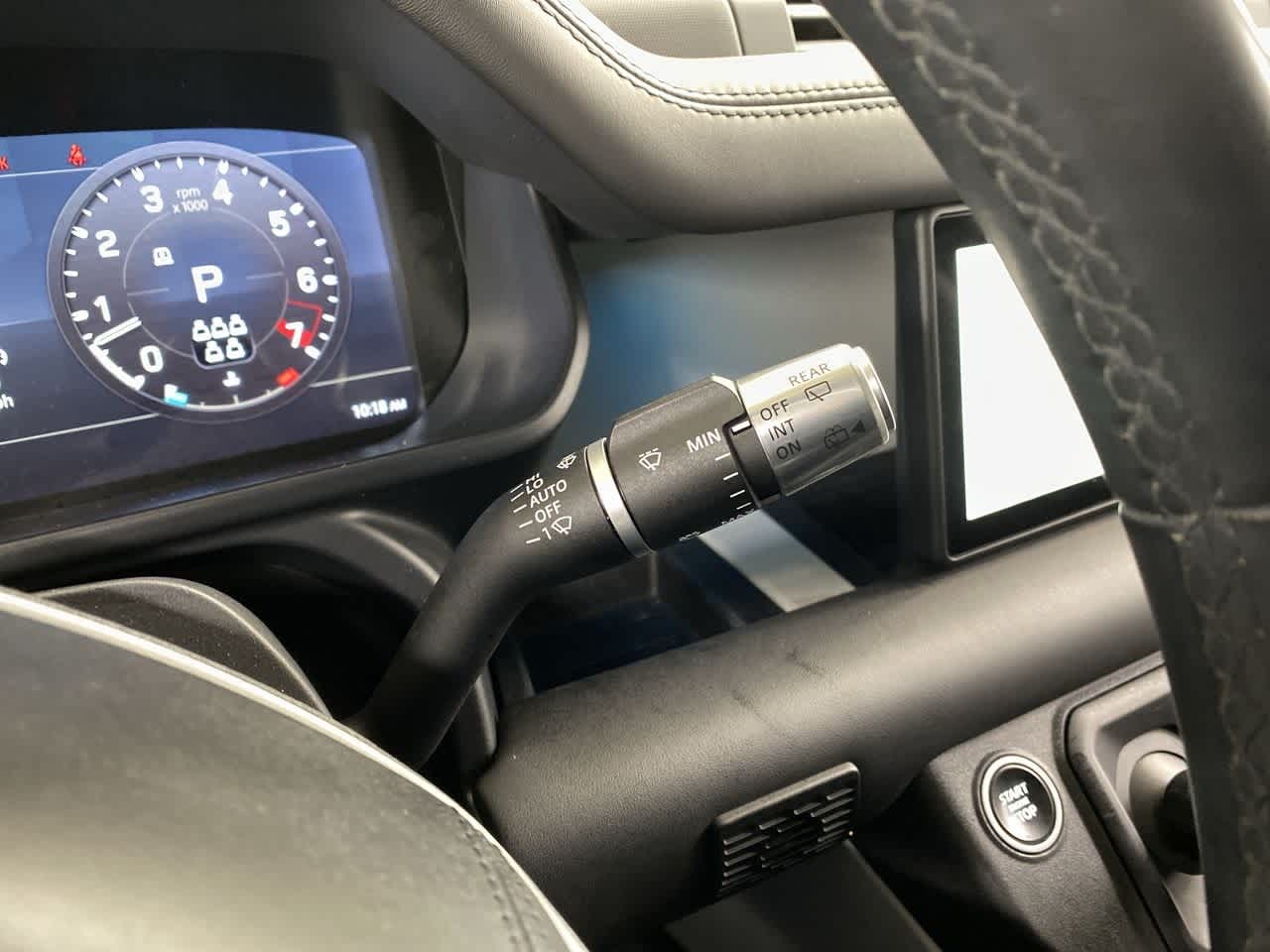 Thumbnail: 2020 Land Rover Defender - 23