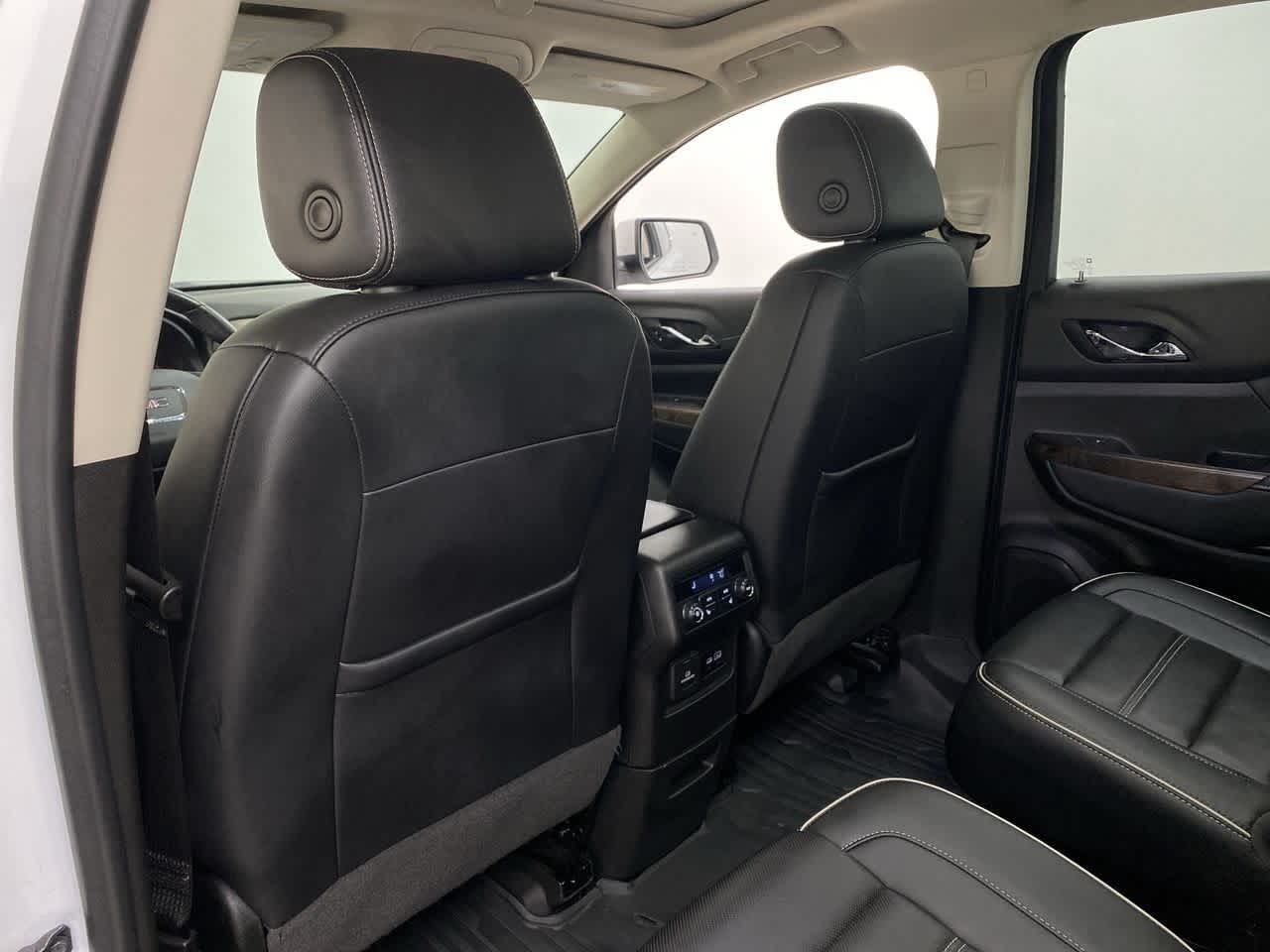 Thumbnail: 2022 GMC Acadia - 15