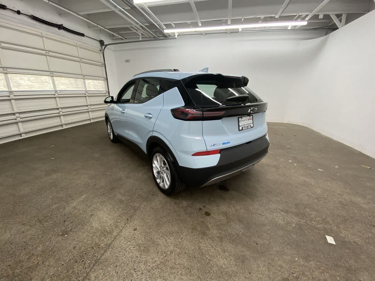 Thumbnail: 2022 Chevrolet Bolt EUV - 4