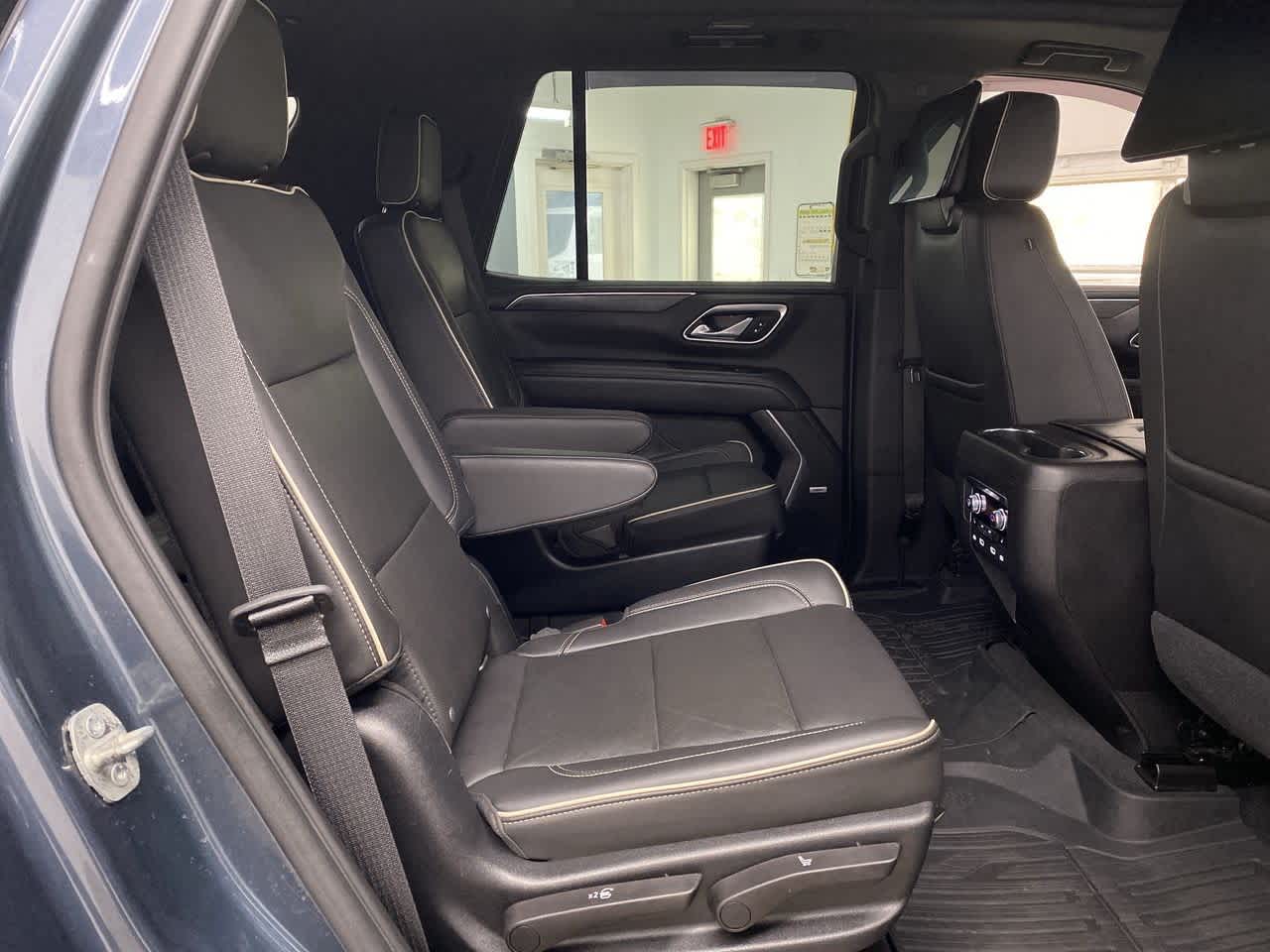 Thumbnail: 2021 GMC Yukon - 17