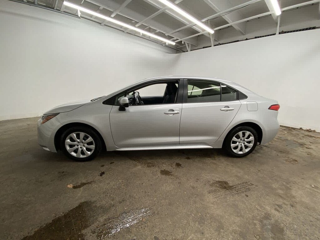 Used 2023 Toyota Corolla LE Sedan