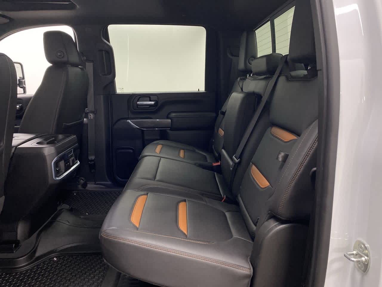 Thumbnail: 2021 GMC Sierra 3500 - 16