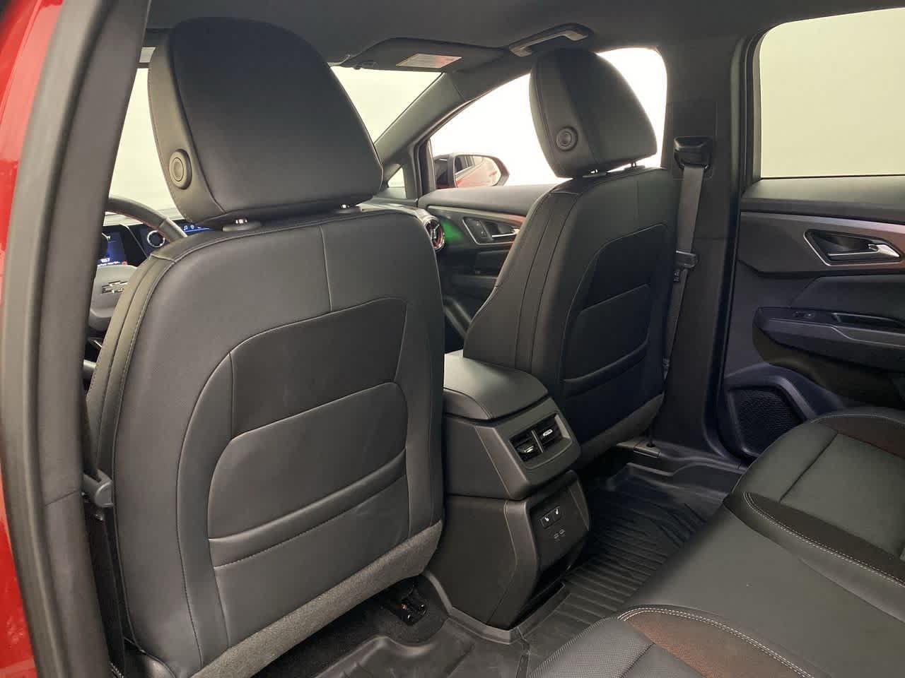 Thumbnail: 2024 Chevrolet Equinox - 17