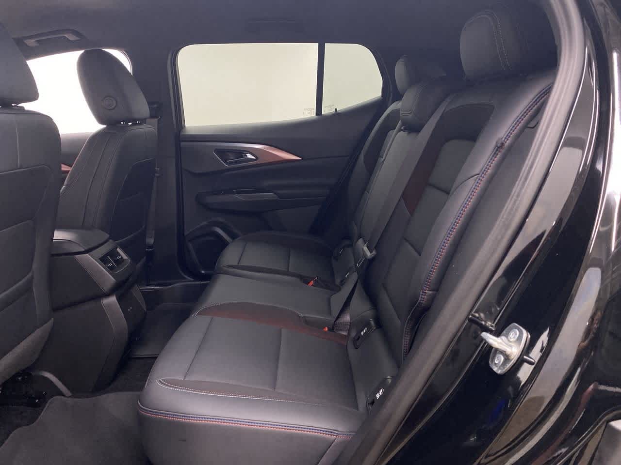 Thumbnail: 2024 Chevrolet Equinox - 17