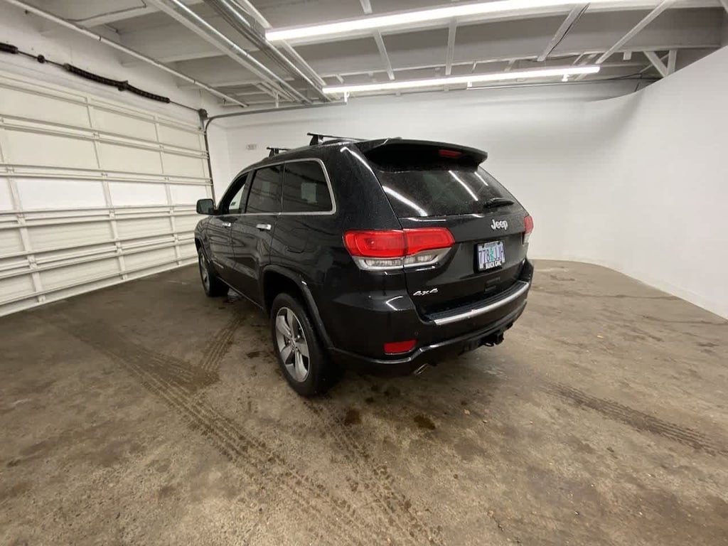 Used 2016 Jeep Grand Cherokee Overland 4x4 SUV