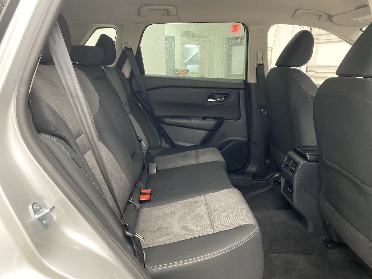 Thumbnail: 2025 Nissan Rogue - 18