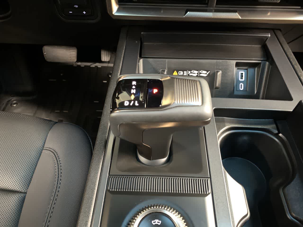 Thumbnail: 2024 GMC Hummer EV - 26