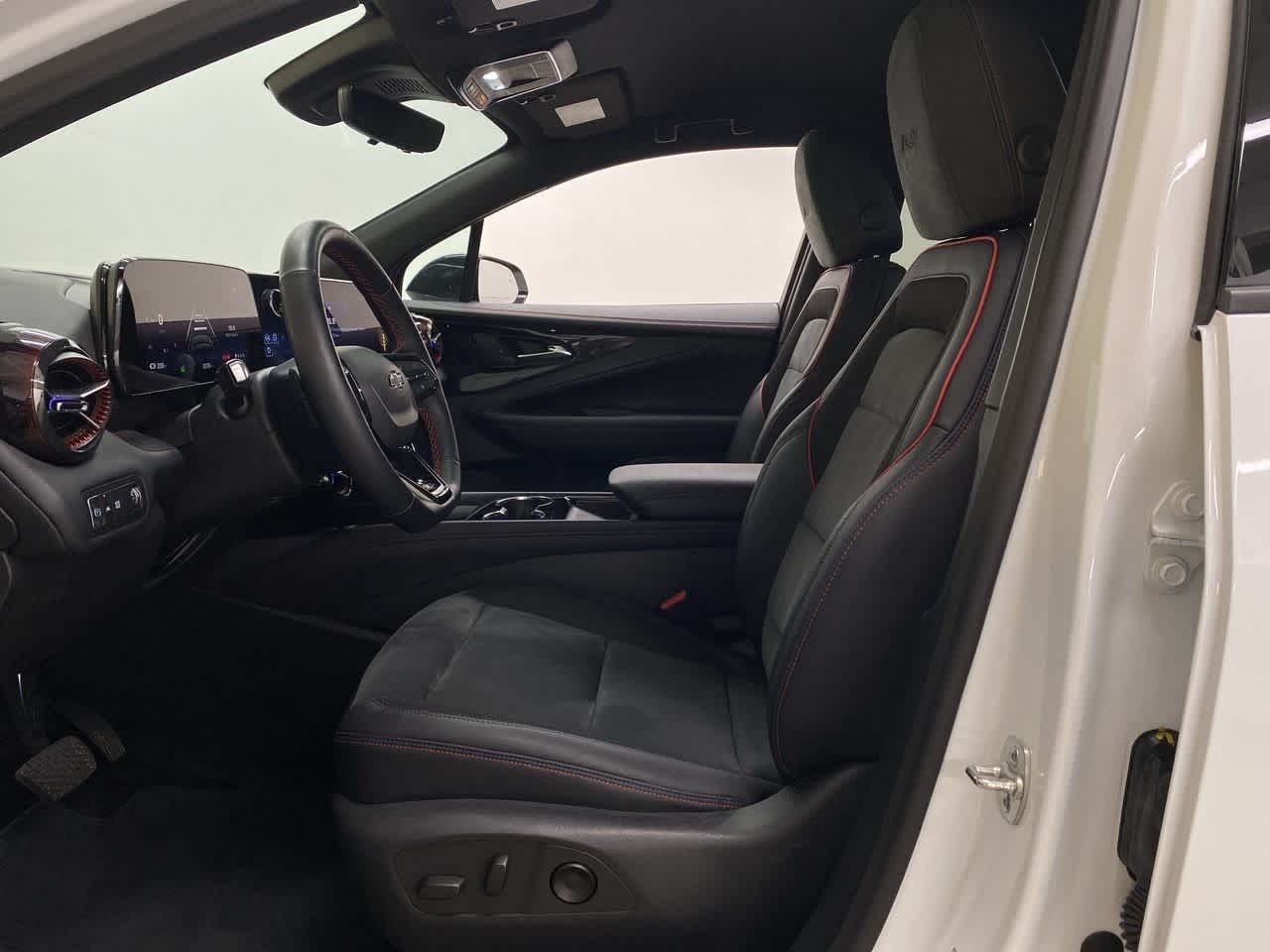 Thumbnail: 2024 Chevrolet Blazer EV - 15