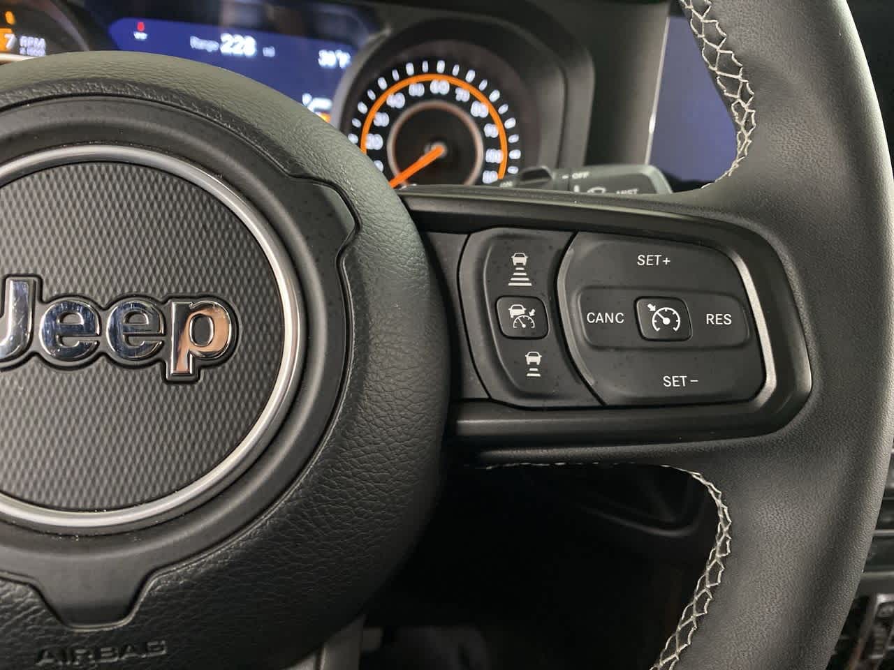 Thumbnail: 2025 Jeep Wrangler - 22