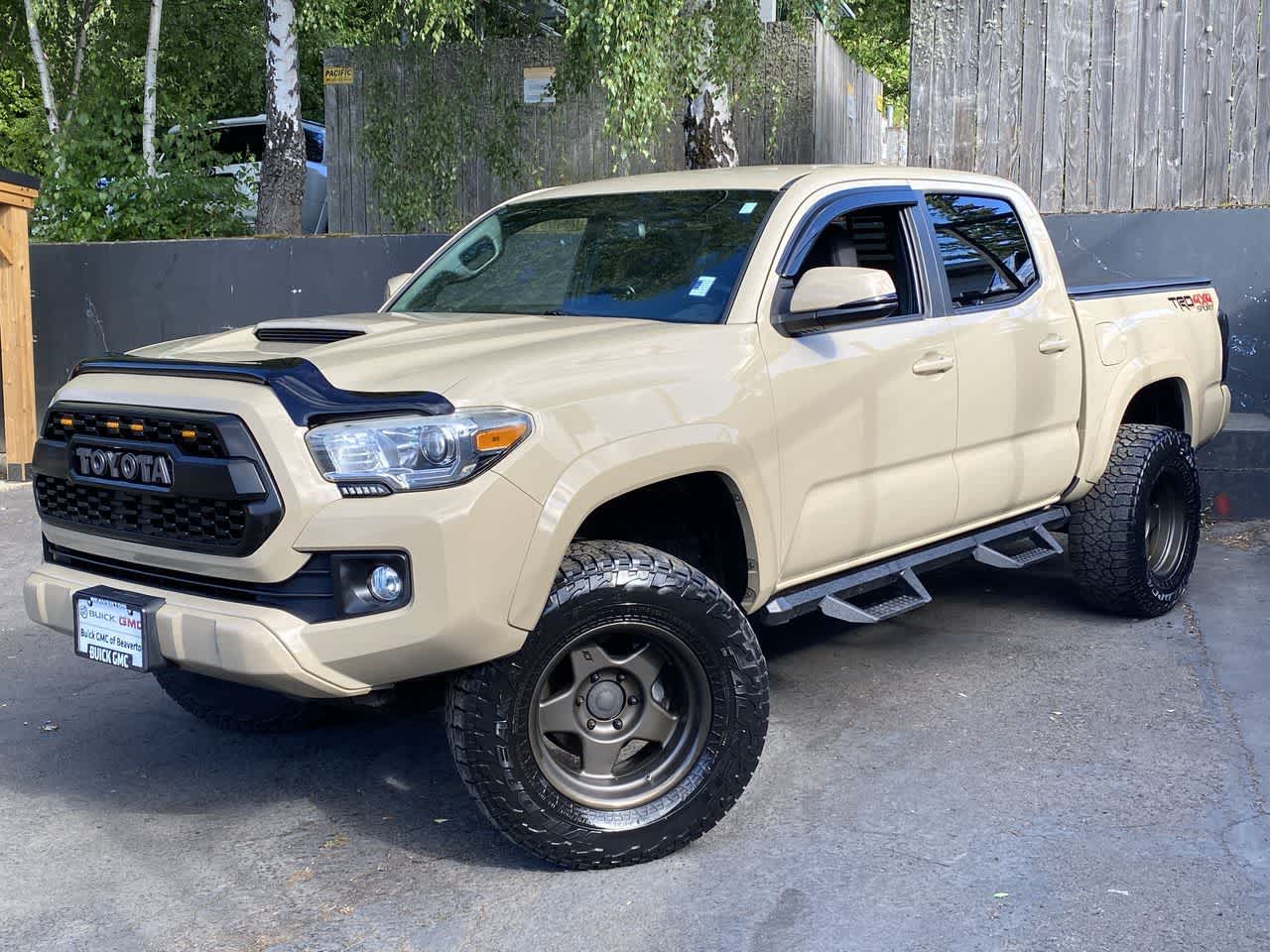 Thumbnail: 2016 Toyota Tacoma - 1