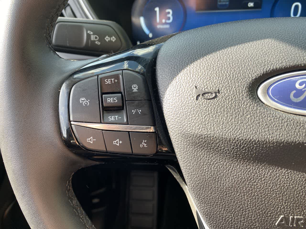 Thumbnail: 2025 Ford Escape - 21