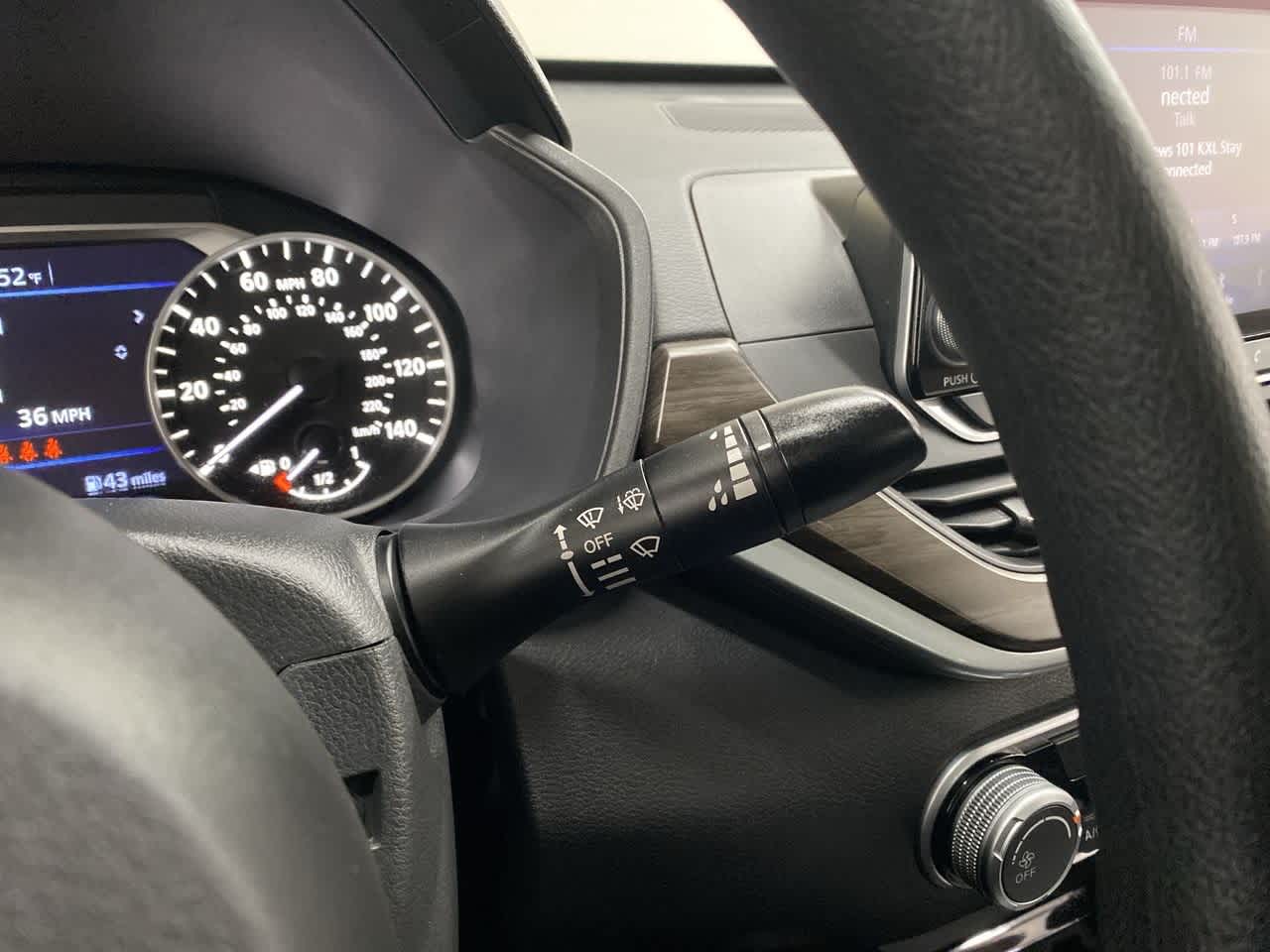 Thumbnail: 2023 Nissan Altima - 23