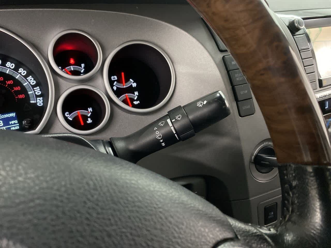 Thumbnail: 2013 Toyota Tundra - 22