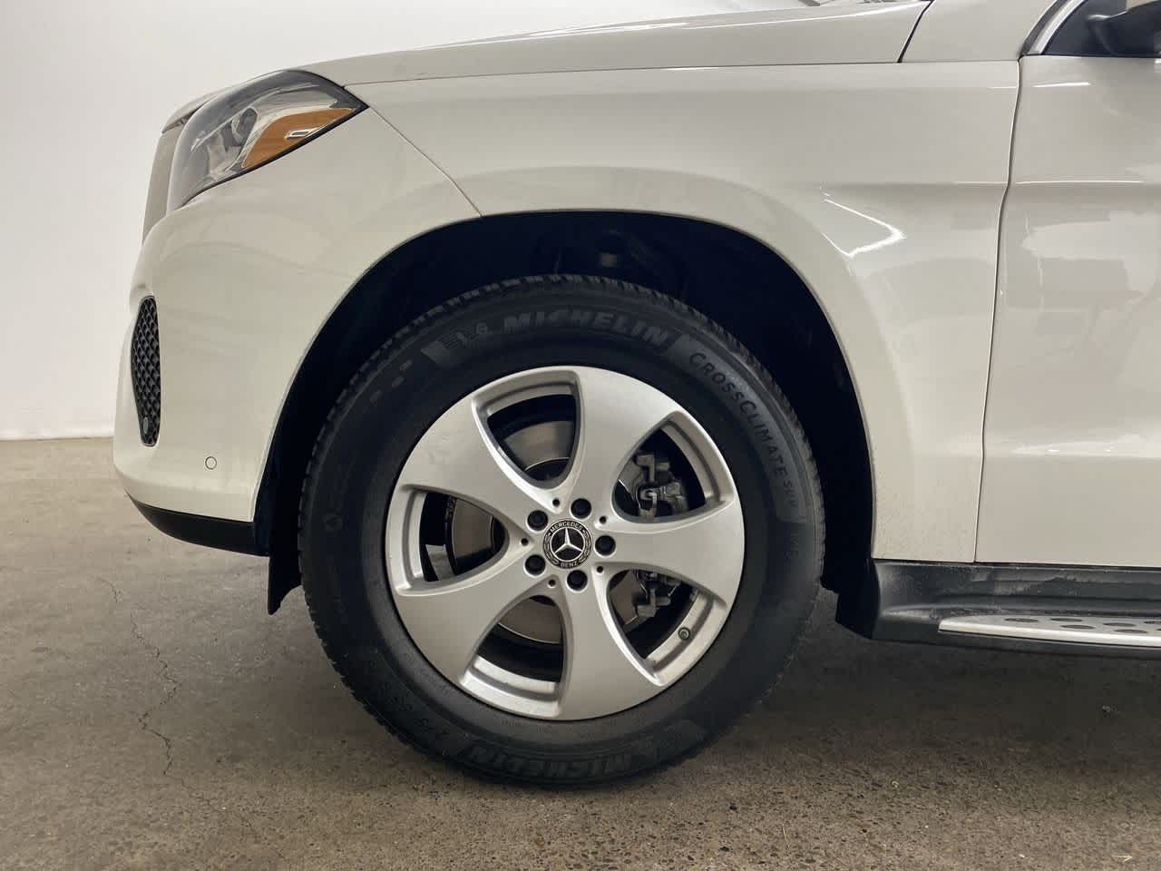 Thumbnail: 2019 Mercedes-Benz GLS - 11
