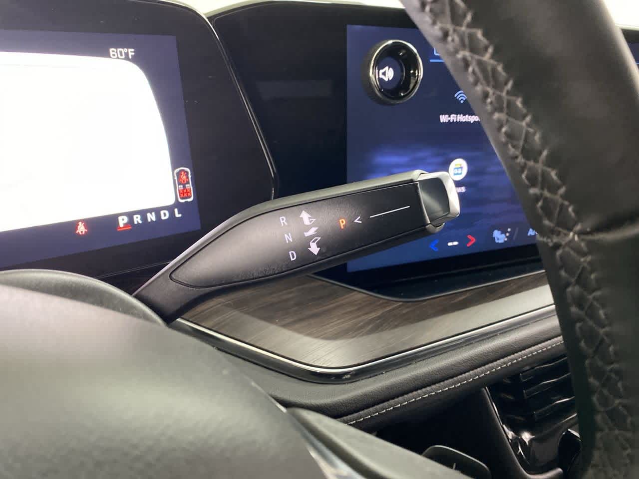 Thumbnail: 2025 Chevrolet Tahoe - 27