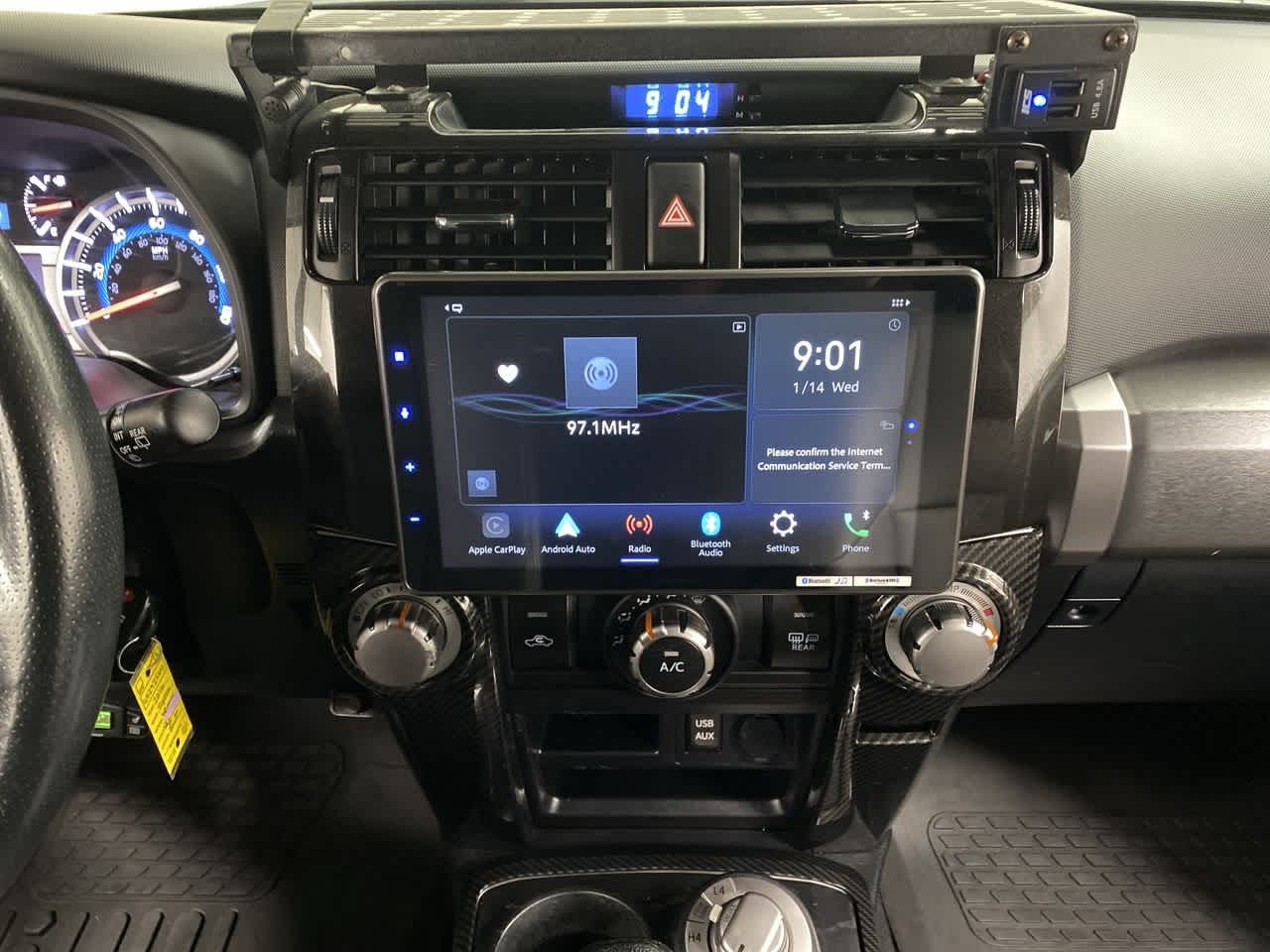 Thumbnail: 2016 Toyota 4Runner - 23