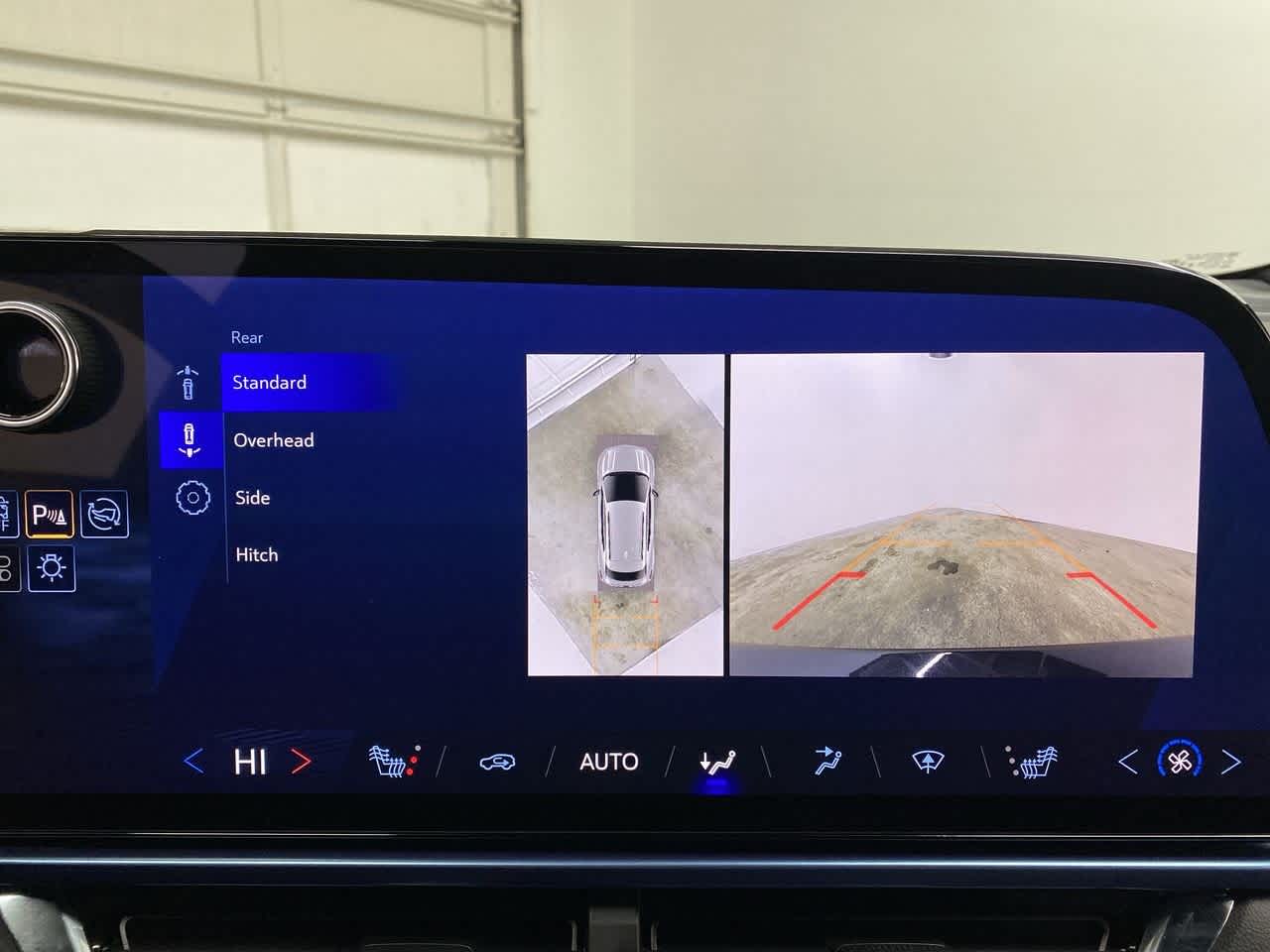 Thumbnail: 2025 Chevrolet Equinox - 24