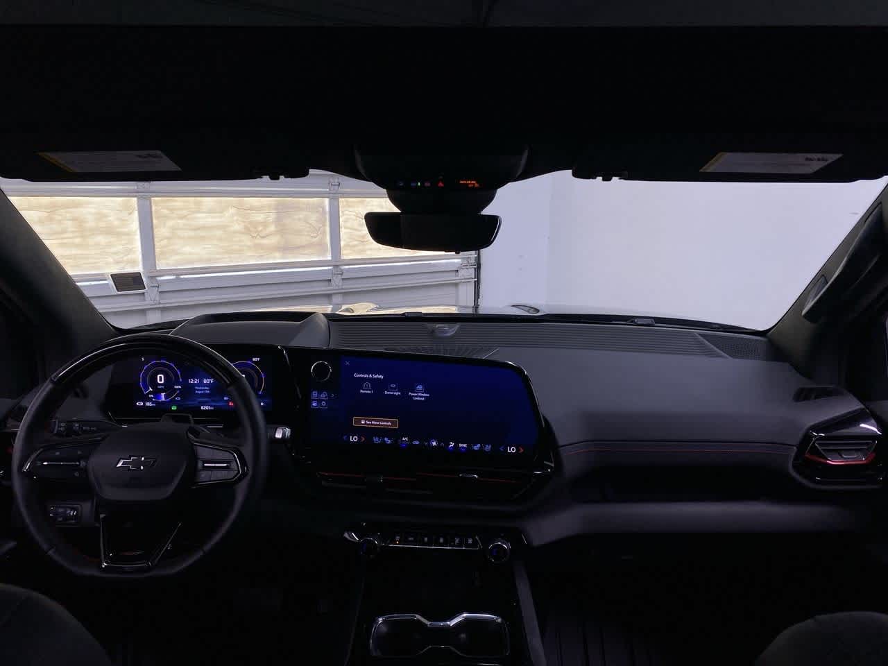 Thumbnail: 2024 Chevrolet Silverado EV - 12