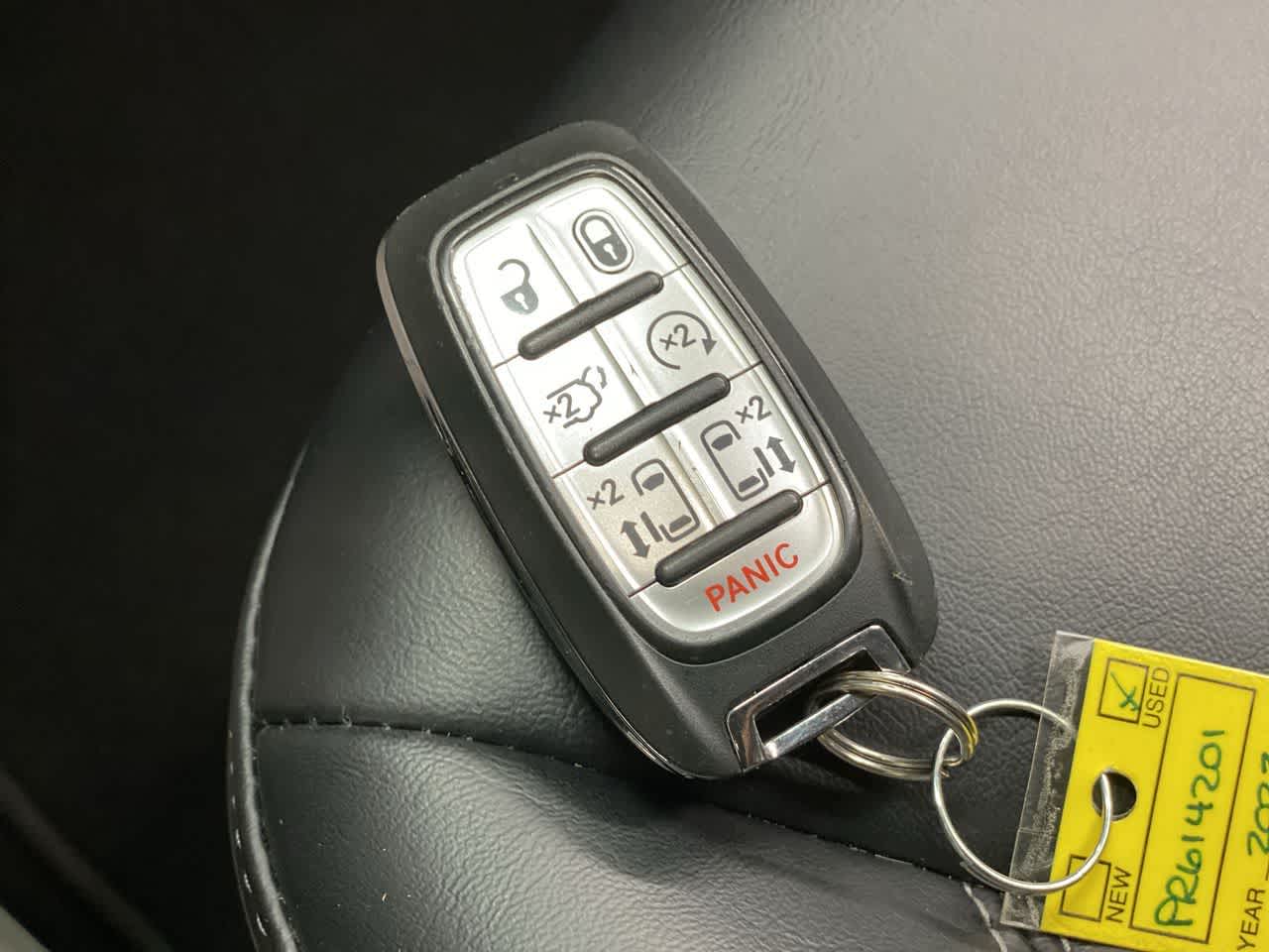 Thumbnail: 2023 Chrysler Pacifica - 27