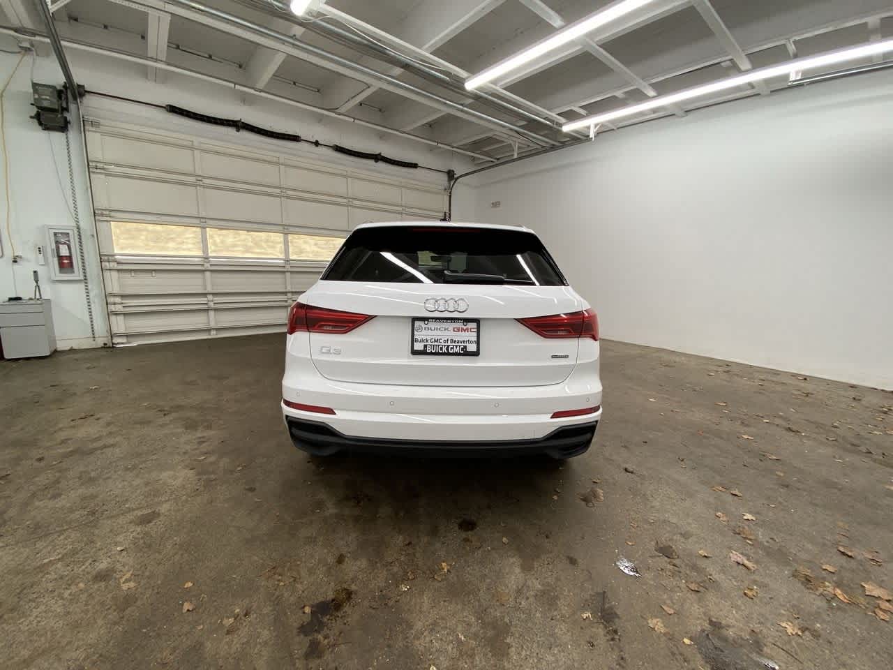 Thumbnail: 2024 Audi Q3 - 5