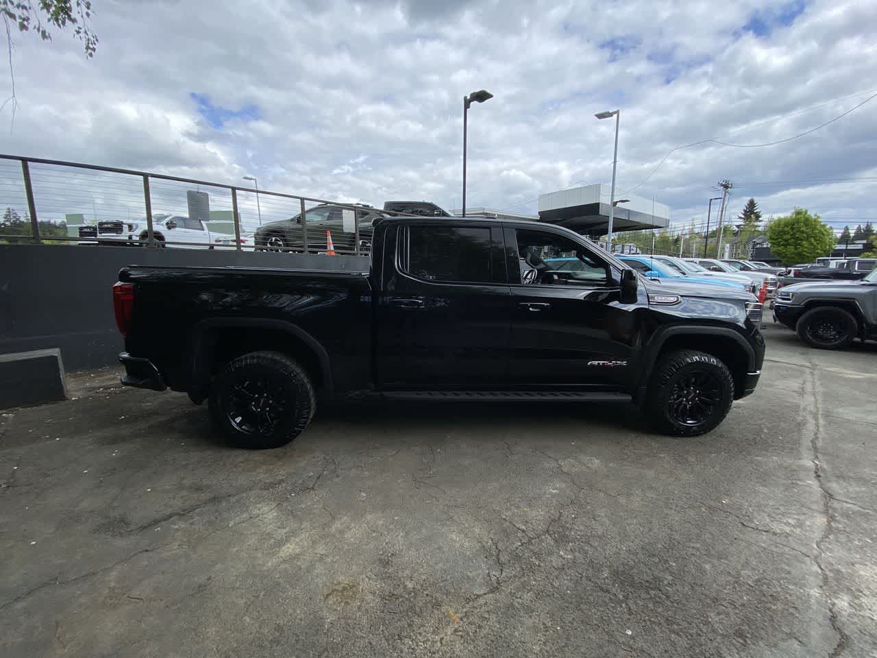 Thumbnail: 2022 GMC Sierra 1500 - 7