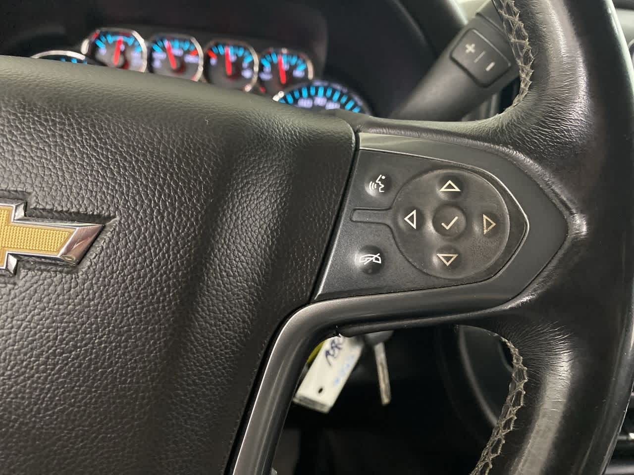 Thumbnail: 2016 Chevrolet Silverado 3500 - 21