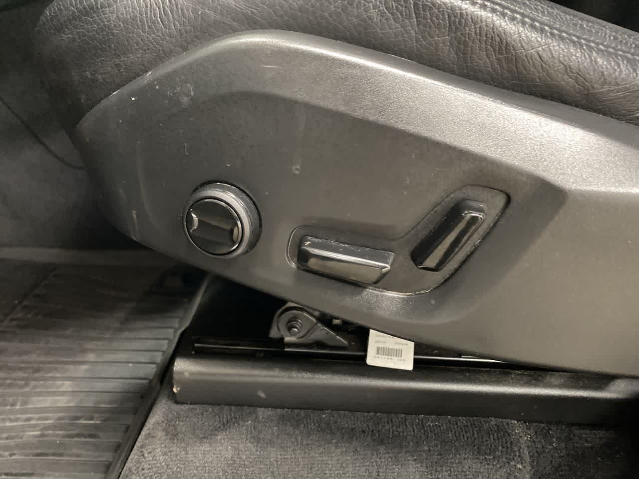 Thumbnail: 2020 Volvo XC90 - 16