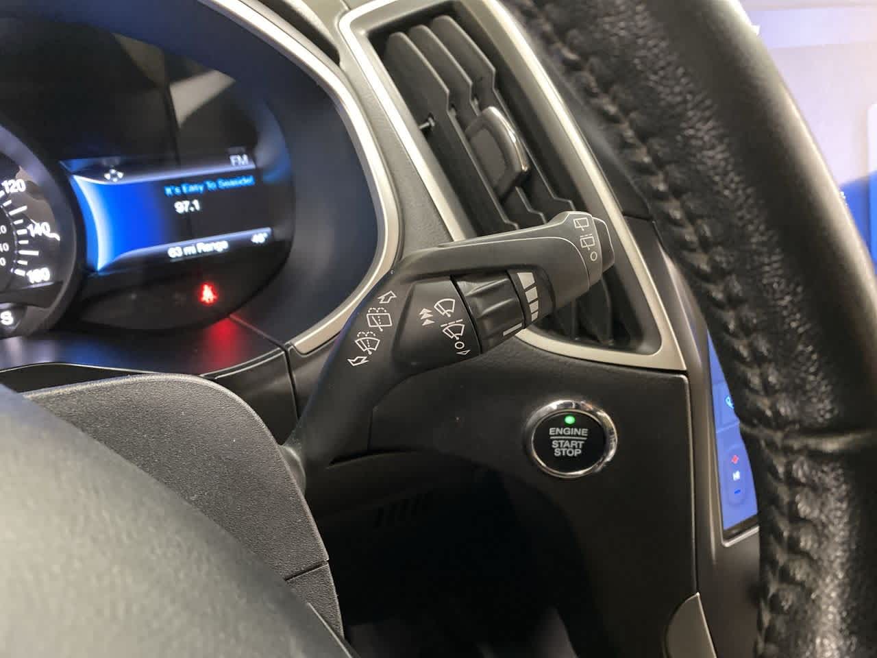 Thumbnail: 2021 Ford Edge - 23