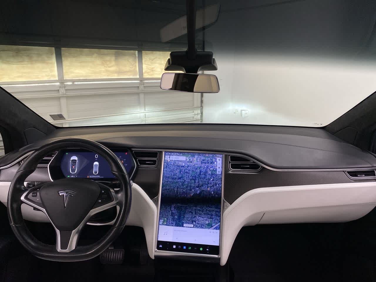 Thumbnail: 2017 Tesla Model X - 11