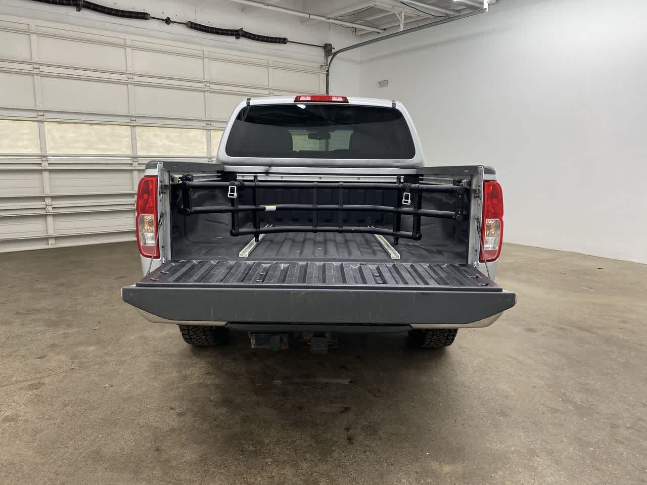 Thumbnail: 2013 Nissan Frontier - 30