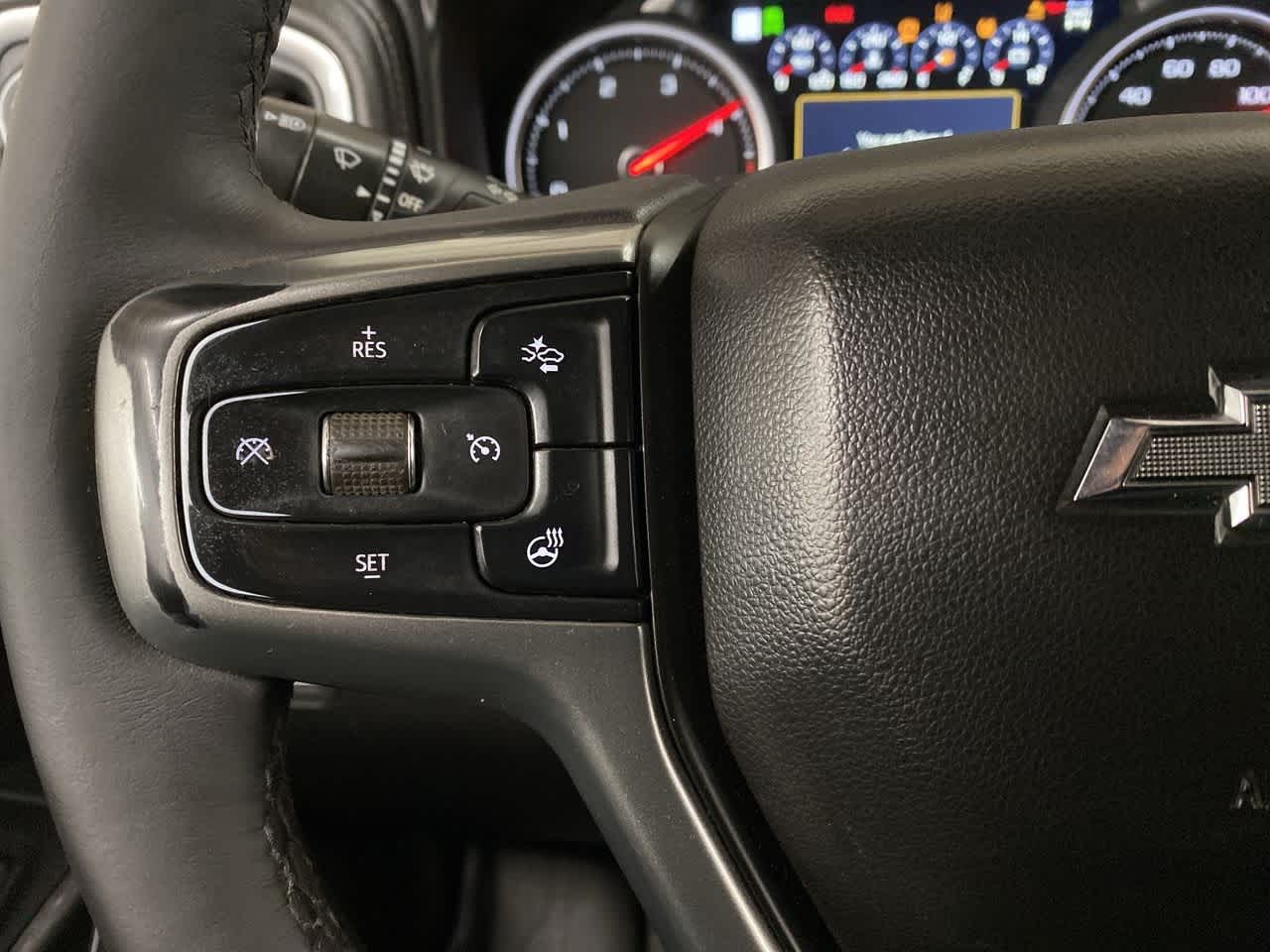 Thumbnail: 2021 Chevrolet Silverado 3500 - 21