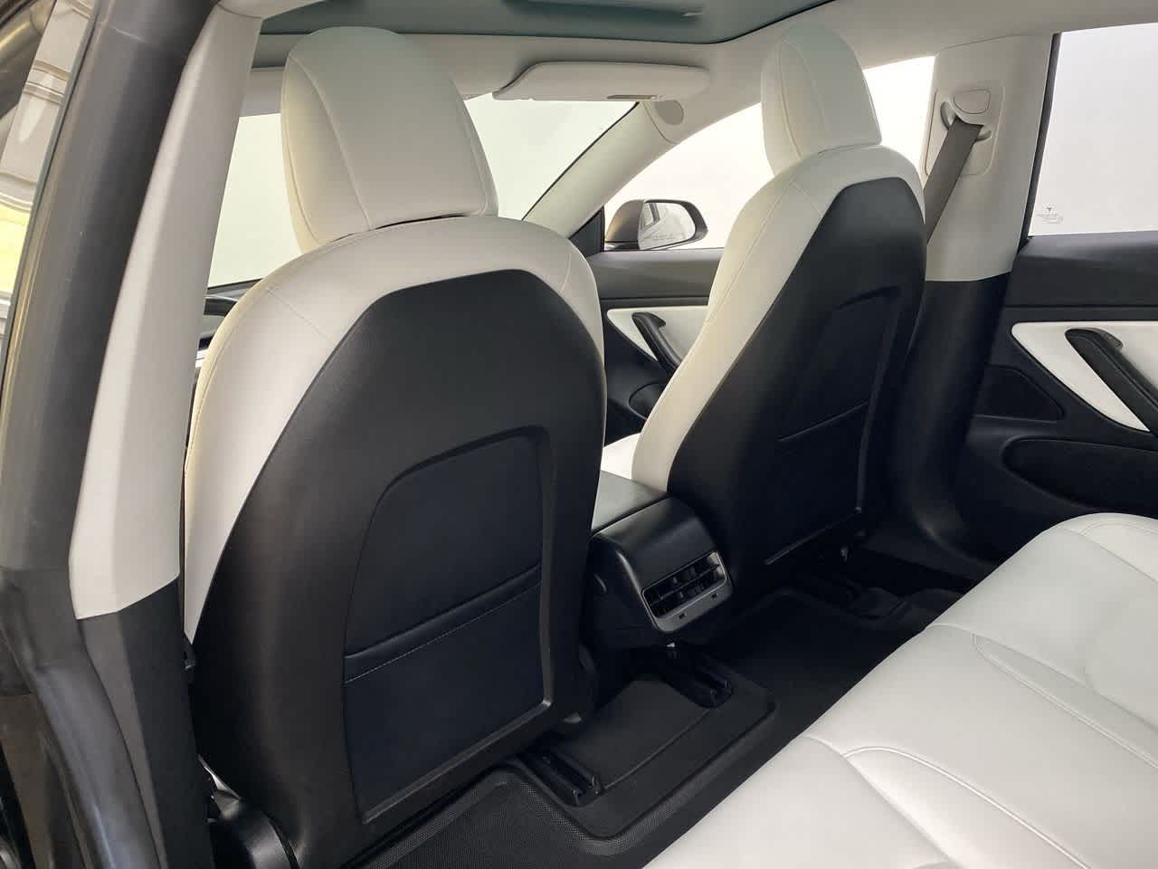 Thumbnail: 2018 Tesla Model 3 - 14