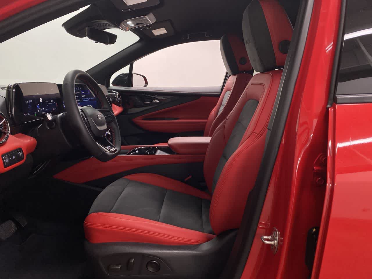 Thumbnail: 2024 Chevrolet Blazer EV - 14