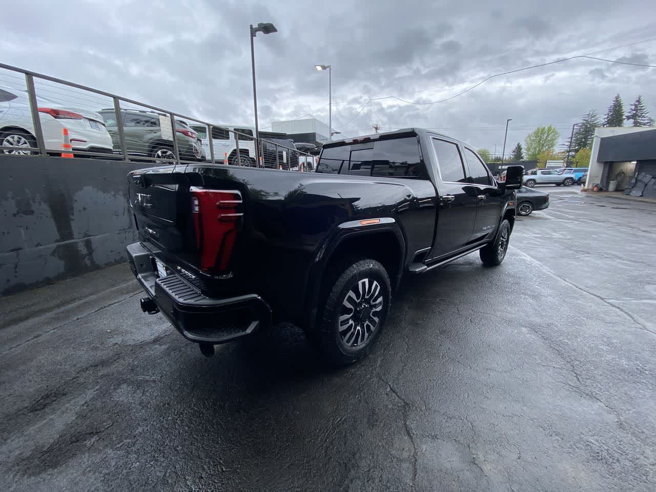 Thumbnail: 2024 GMC Sierra 3500 - 6