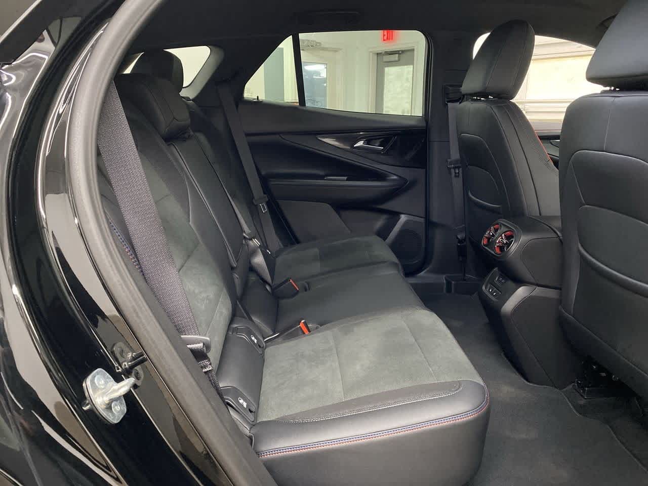 Thumbnail: 2024 Chevrolet Blazer EV - 19