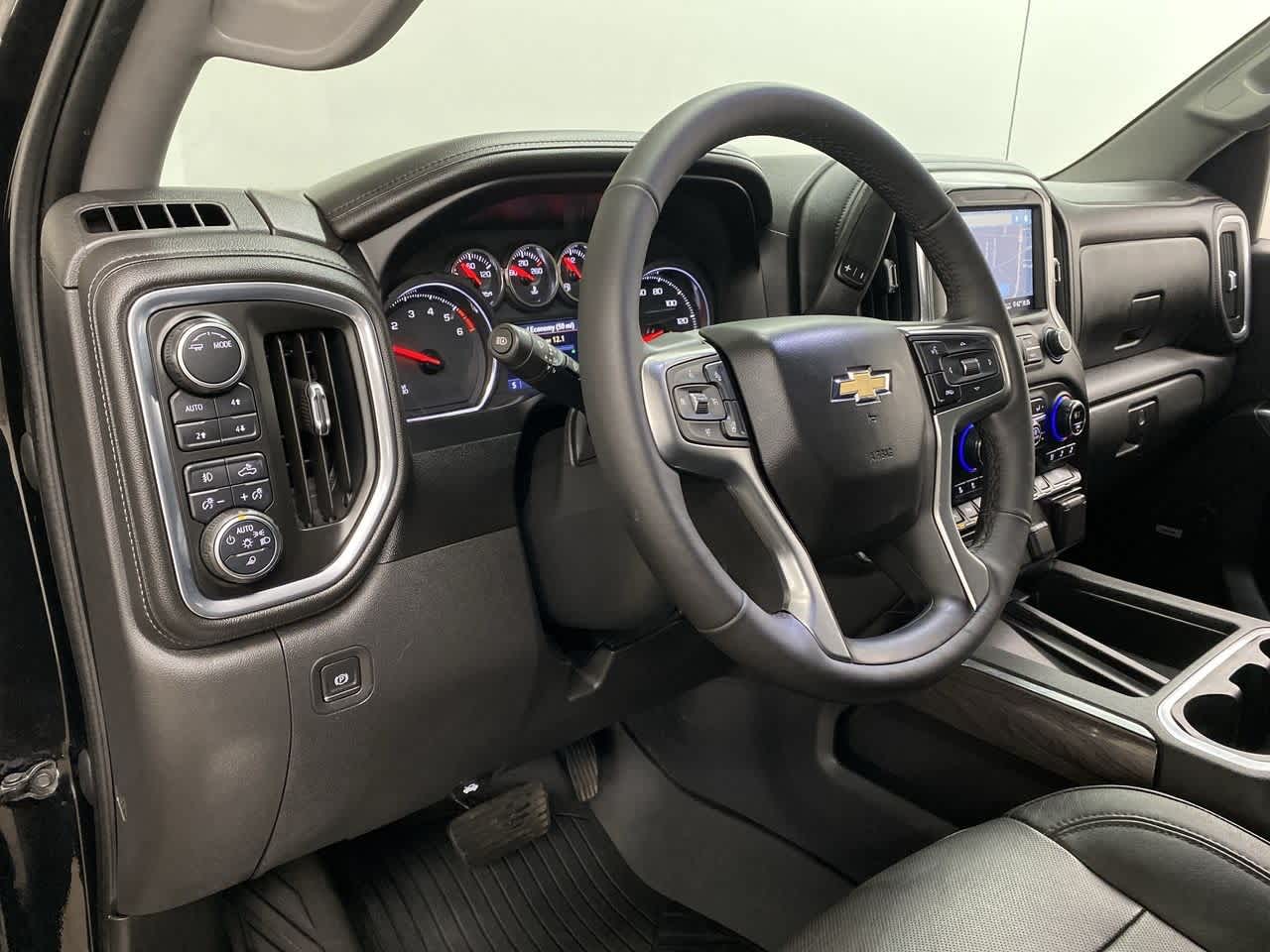 Thumbnail: 2020 Chevrolet Silverado 1500 - 2