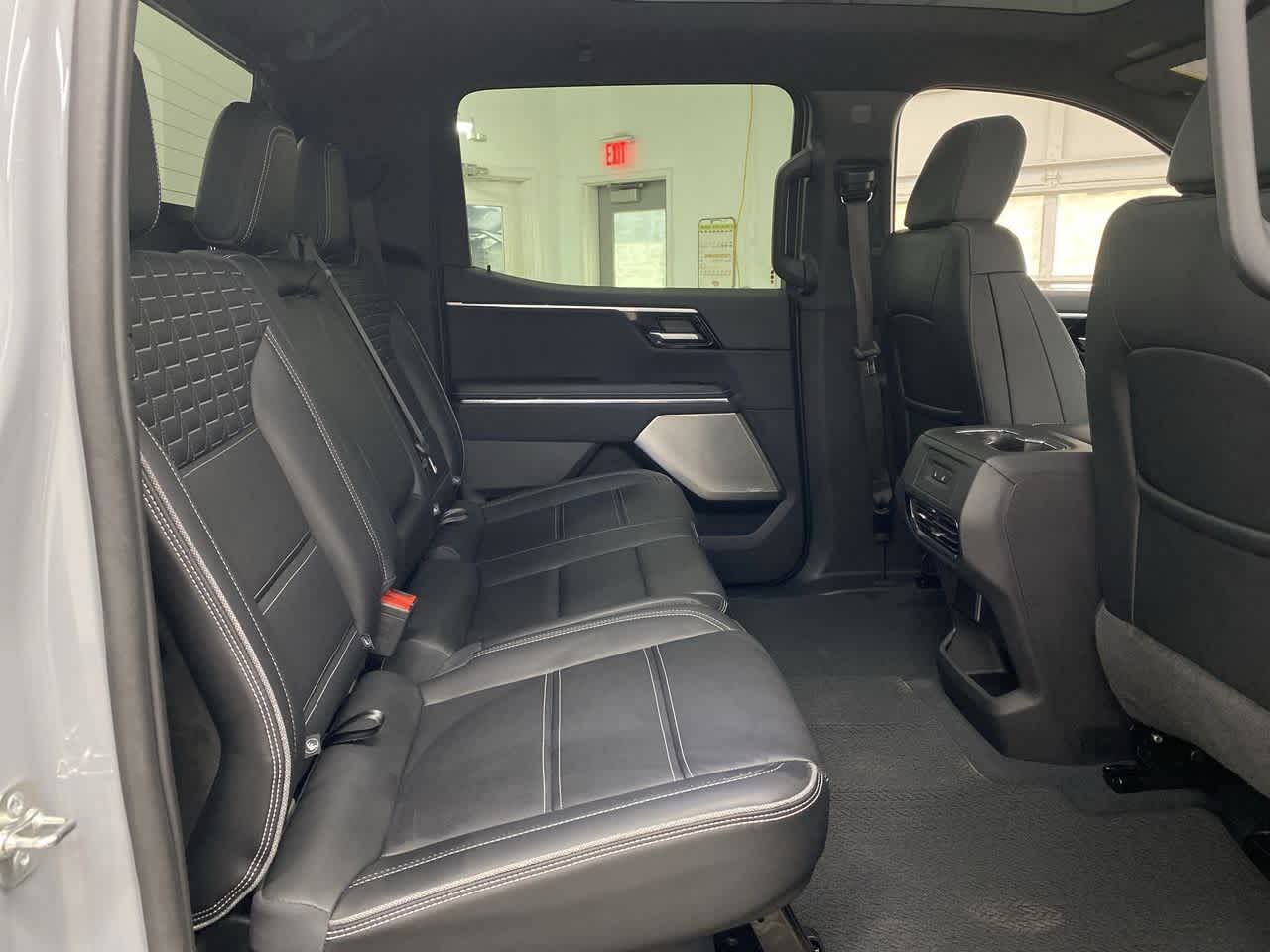 2024 GMC Sierra EV Denali 18