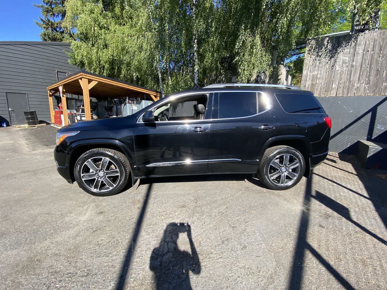 Thumbnail: 2019 GMC Acadia - 3