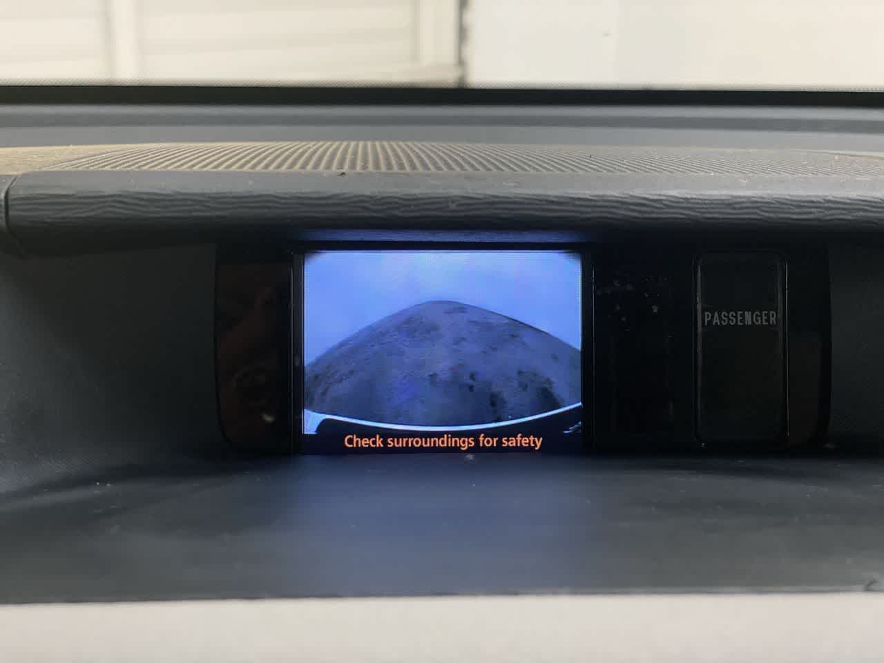 Thumbnail: 2012 Toyota Sienna - 25