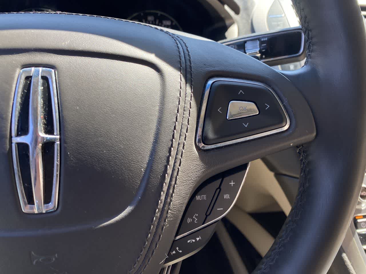 Thumbnail: 2018 Lincoln MKZ - 22