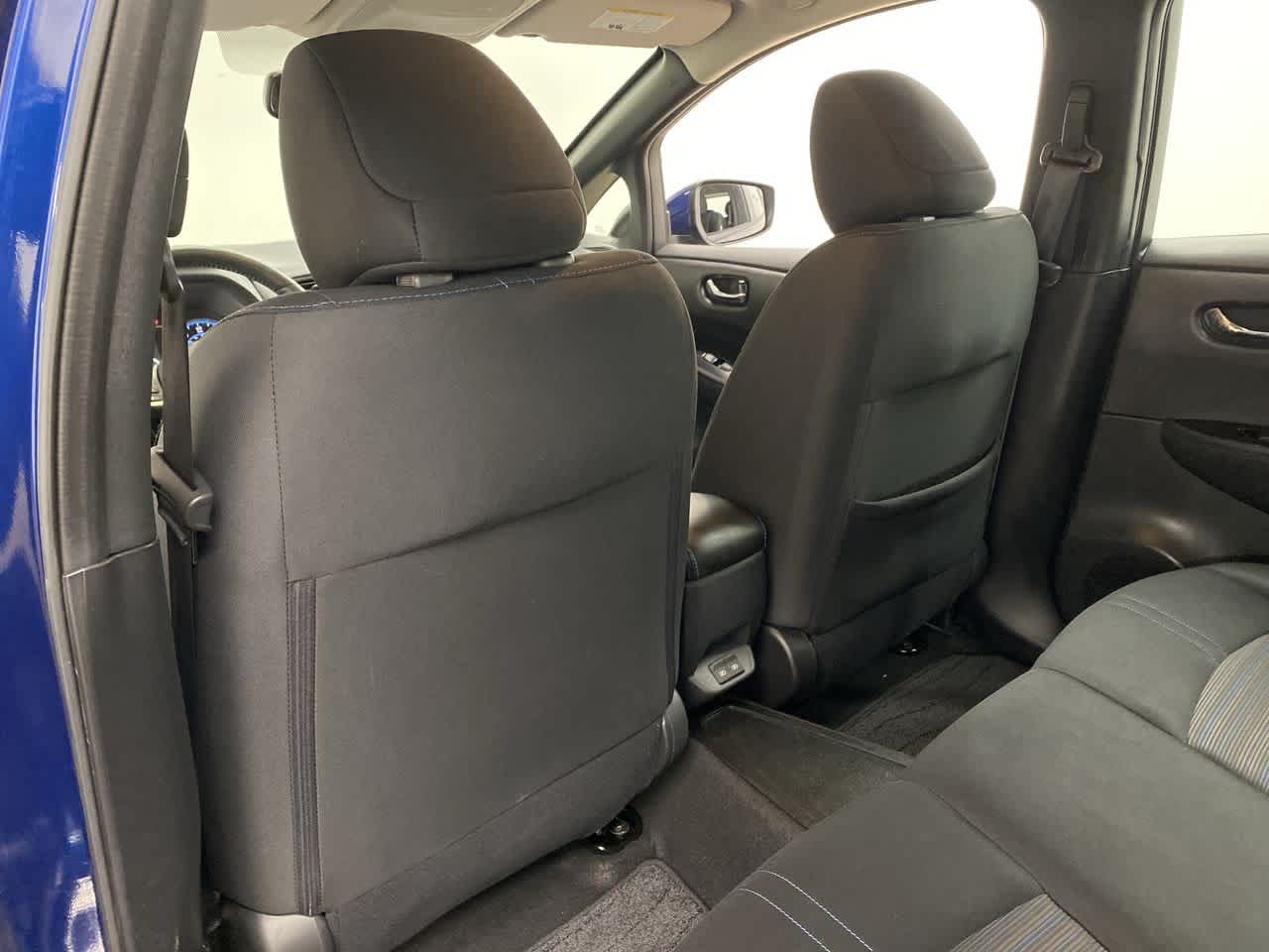 Thumbnail: 2022 Nissan Leaf - 17