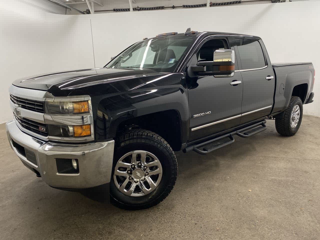 Thumbnail: 2016 Chevrolet Silverado 3500 - 1