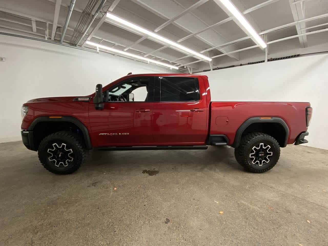 Thumbnail: 2024 GMC Sierra 2500 - 3