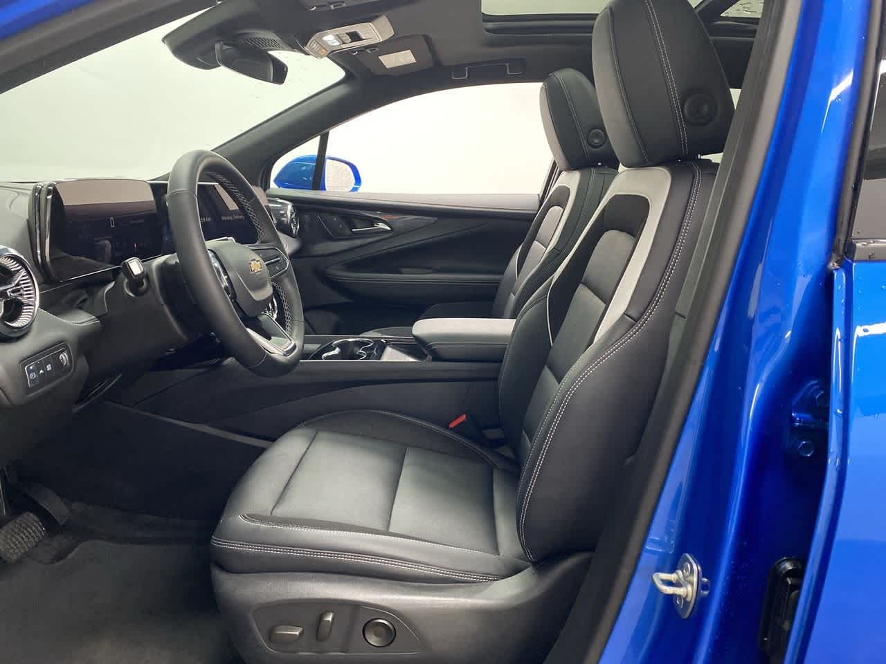 Thumbnail: 2024 Chevrolet Blazer EV - 13