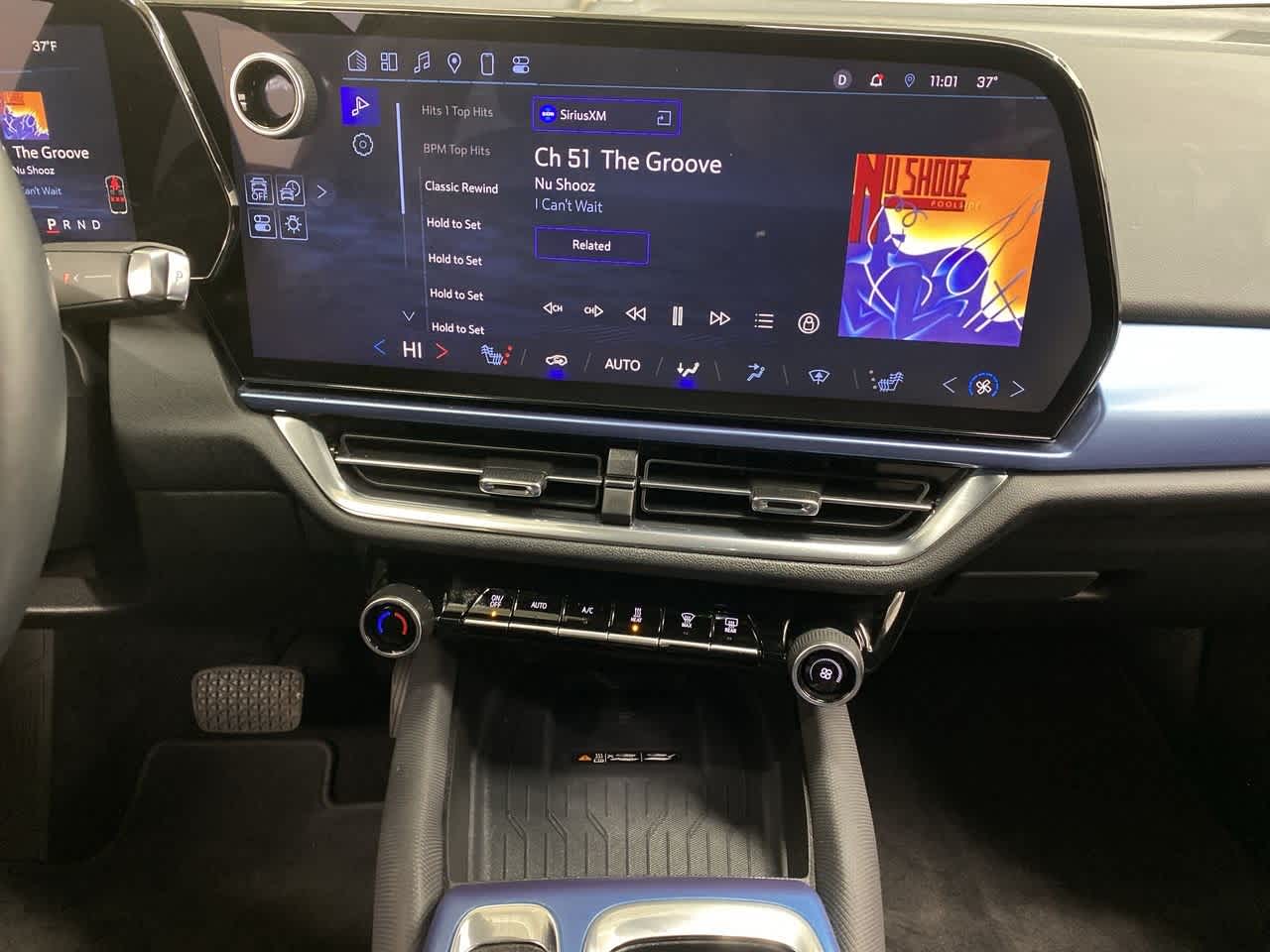 Thumbnail: 2025 Chevrolet Equinox - 23