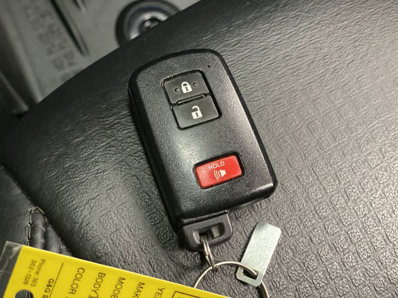 Thumbnail: 2021 Toyota Tacoma - 28